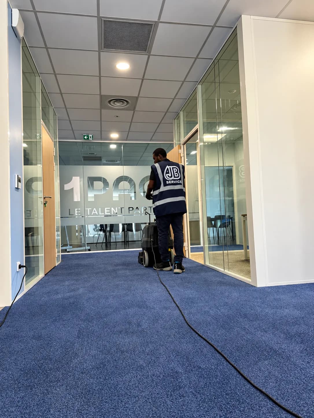 Nettoyage de tapis et moquettes à Vénissieux - réalisation 4